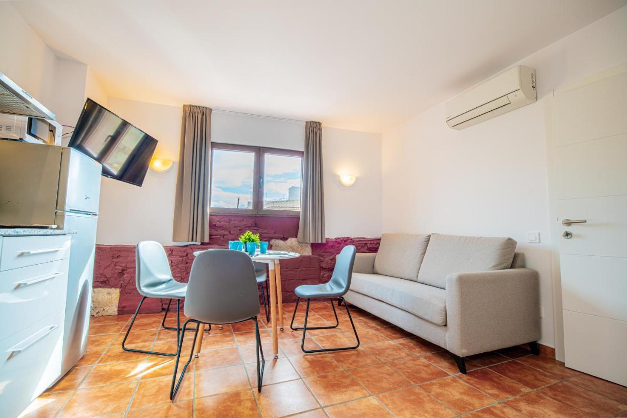 Apartamento 2 en la muralla romana junto a la Catedral Tarragona Exterior foto
